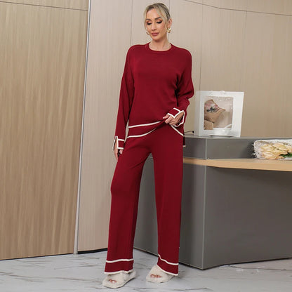 Women’s Vintage-Inspired Winter Sweater & Pants Set