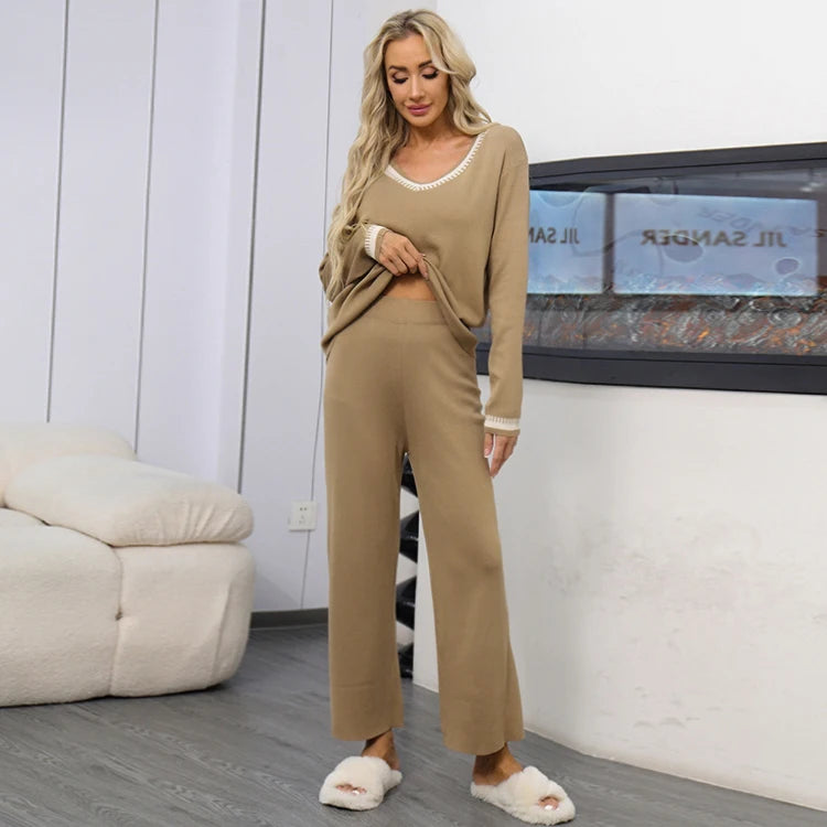 Cozy 2 Piece Knitted Outfit with High Waist Trousers