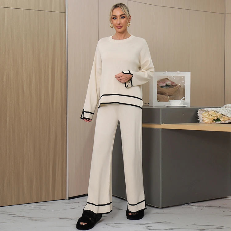 Women’s Vintage-Inspired Winter Sweater & Pants Set