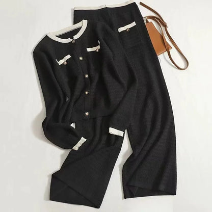 Vintage-Inspired Women’s Sweater & Pants Set