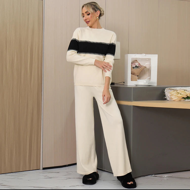 Sophisticated Women’s Winter Sweater & Pants Set