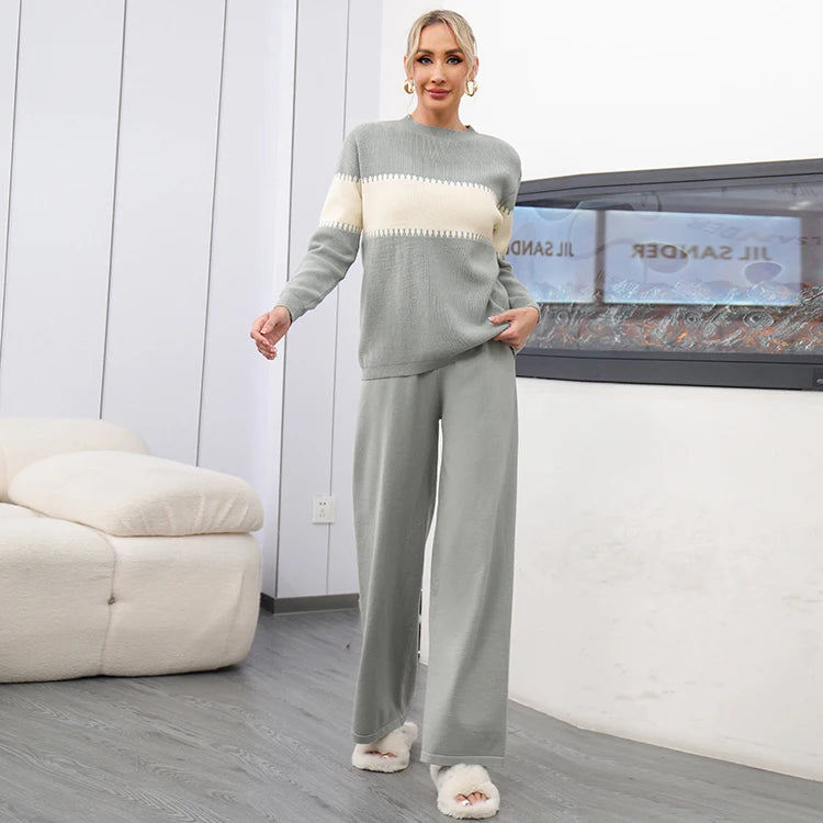 Sophisticated Women’s Winter Sweater & Pants Set