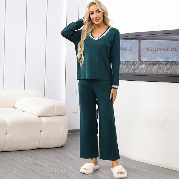 Cozy 2 Piece Knitted Outfit with High Waist Trousers