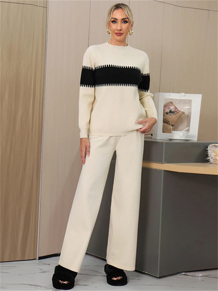 Sophisticated Women’s Winter Sweater & Pants Set